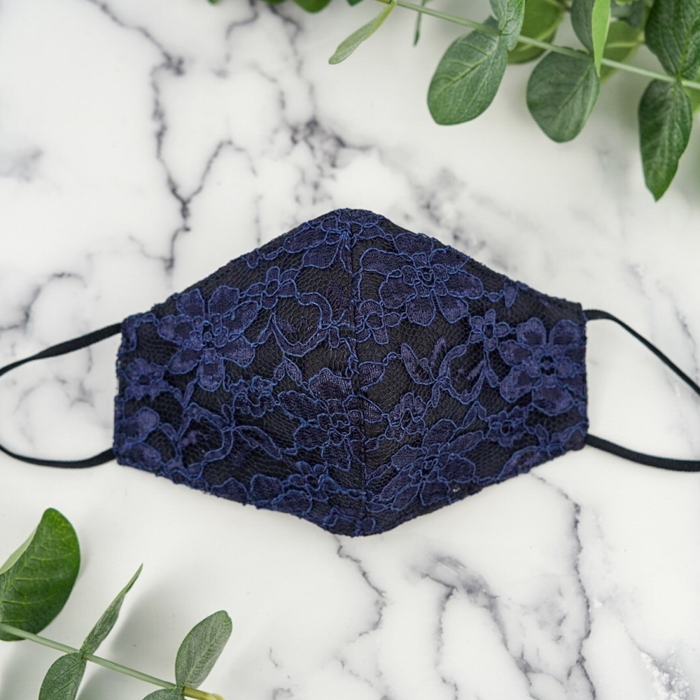 Soft lace face face mask, 3 layers, filter pocket